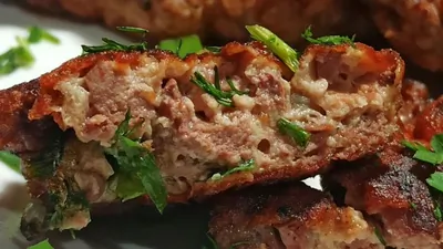Рубленые печеночные котлеты с зеленью