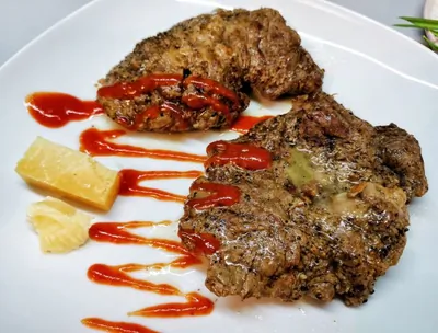 Стейк пиканья из мраморной говядины