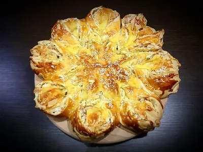 Пирог с курицей и сыром