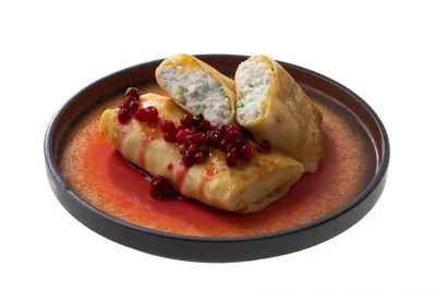 Блины с фетой и зеленым луком