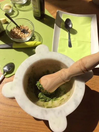 Классическое генуэзское песто