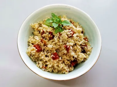 Кускус с вялеными помидорами