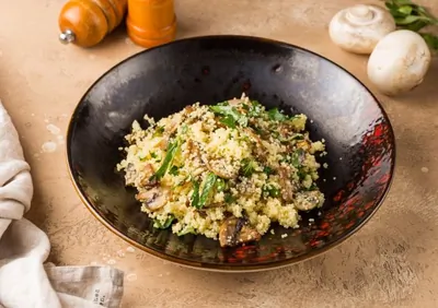 Армянский салат из кускуса с грибами