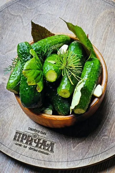 Огурцы с эстрагоном