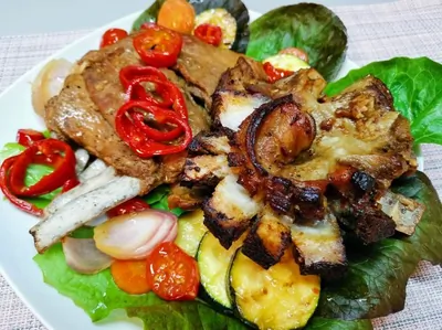 Бараньи ребра с овощами
