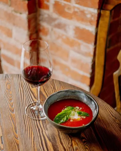 Гаспачо со страчателлой