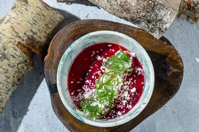 Свекольник c копченой сметаной