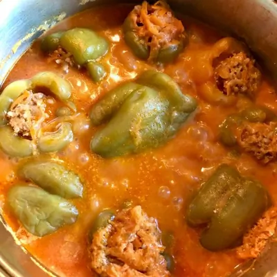 Фаршированные перцы с овощами