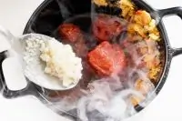 Томатный снег