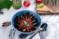 Томатный суп с мидиями