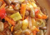 Овощное рагу с фасолью