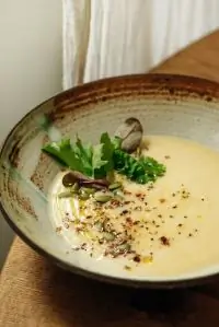 Крем-суп из цветной капусты со специями