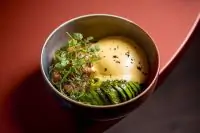 Киноа с лососем