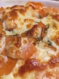 Запеканка с бататом и молочным соусом