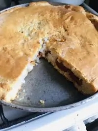 Пирог с курагой и рисом