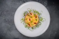 Холодец из языка с белой маринованной редькой