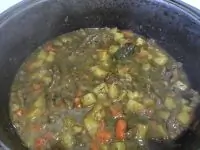 Простое жаркое на светлом пиве