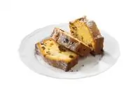 Кекс с изюмом