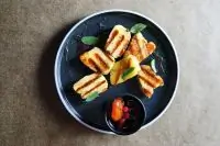 Сыр халуми на гриле