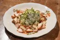 Салат со вчерашней индейкой