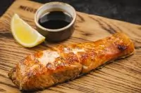 Стейк из семги на мангале