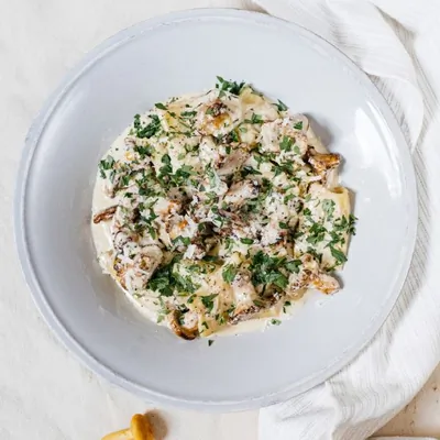 Паста с лисичками в сливочном соусе