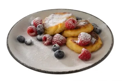 Сырники с ягодами