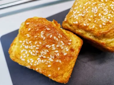 Кетобулочка с кунжутом