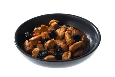 Грудка индейки, тушенная с черносливом