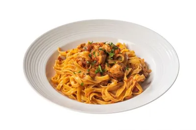 Паста с рагу из грудки индейки по рецепту Джейми Оливера