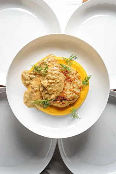 Щучья котлета на креме из моркови