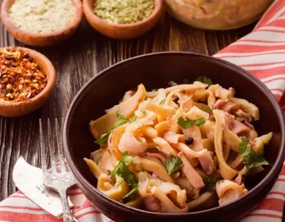 Кальмары, томленные в банке