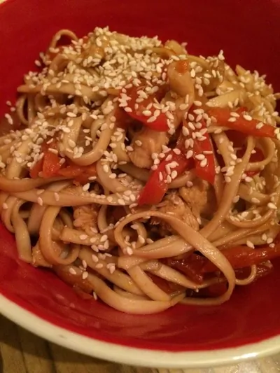 Яки-удон с курицей