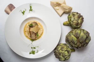 Ризотто из корня сельдерея с утиной фуа-гра и бульоном