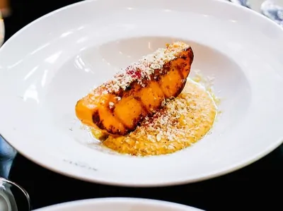 Запеченная тыква с хумусом из тыквы