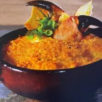 Чепе из краба, запеченное в глиняной посуде