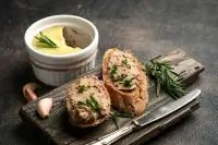 Нежный паштет из печени трески по-мурмански