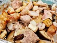 Рагу из свиных щек и баклажана