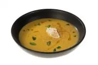 Пряный тыквенный суп с грушей