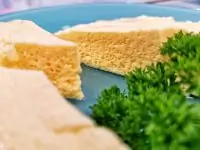 Легкий воздушный омлет на козьем молоке