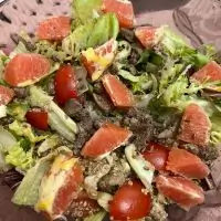 Теплый салат с печенью и красными апельсинами