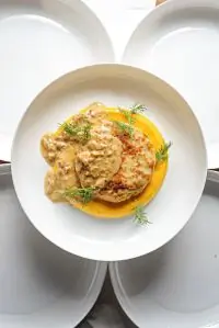 Щучья котлета на креме из моркови