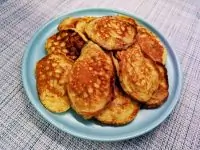 Нежные кетооладьи с тыквой