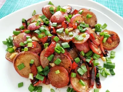 Редис, жаренный с чесноком