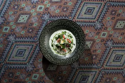 Окрошка на мацони с курицей и зеленой аджикой