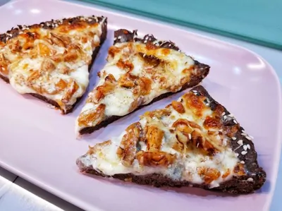 Открытый кетопирог с лисичками