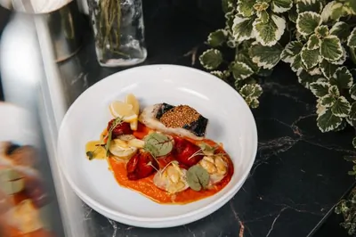 Волжский сом с соусом ромеско