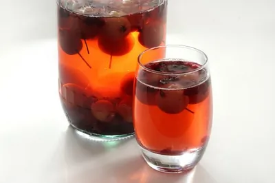 Компот из ранеток с клюквой