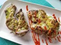 Свиной стейк из шейки со специями