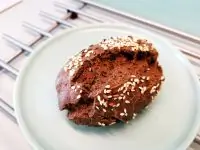 Льняной хлеб с кунжутом